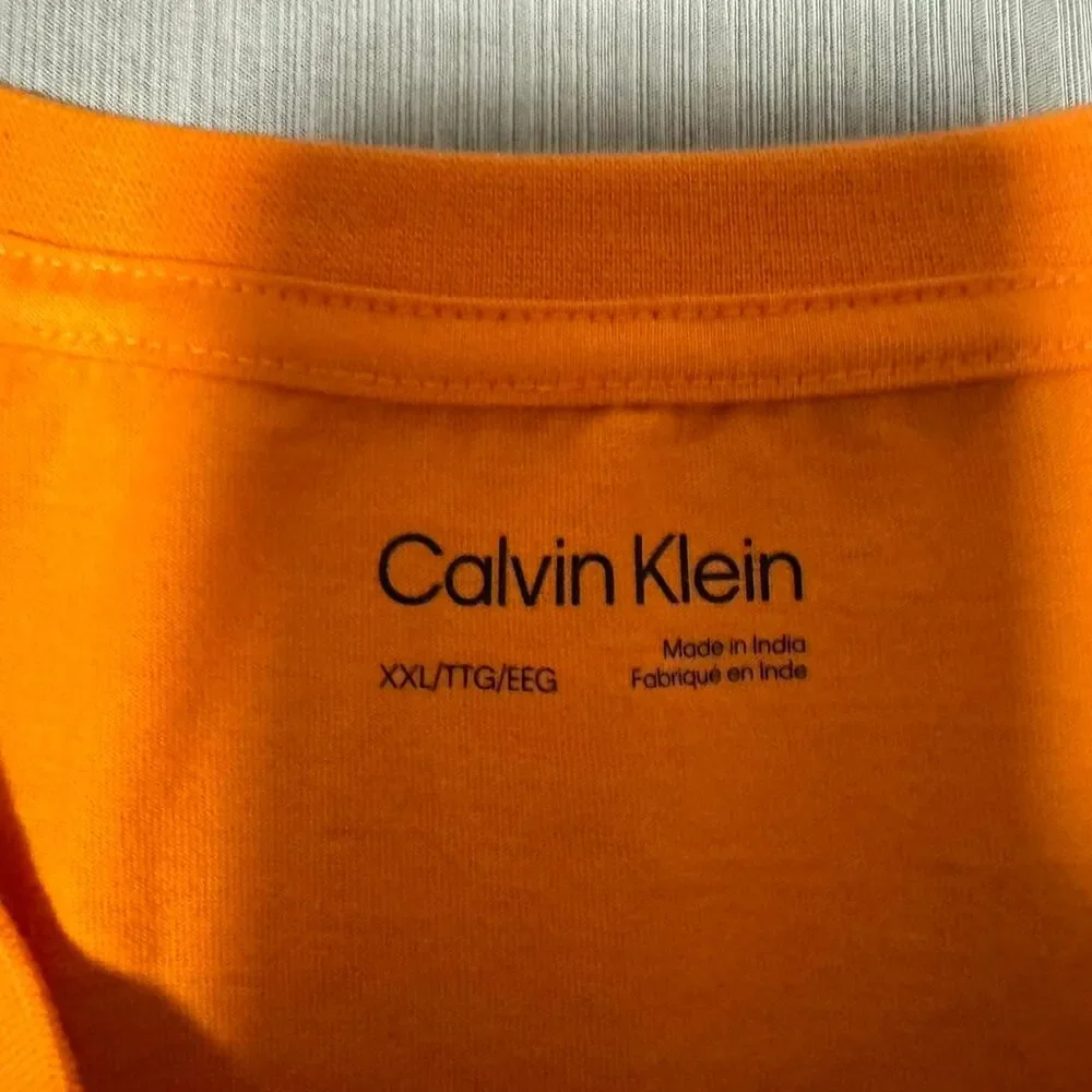Calvin Klein Orange Initials Logo T-Shirt - Picture 2 of 3